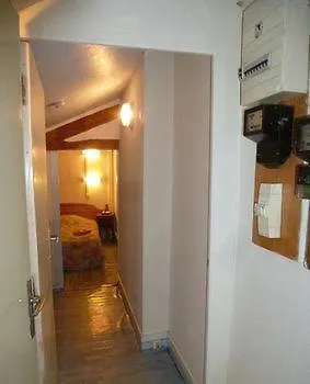 Otel Maison Des 5 Silences *